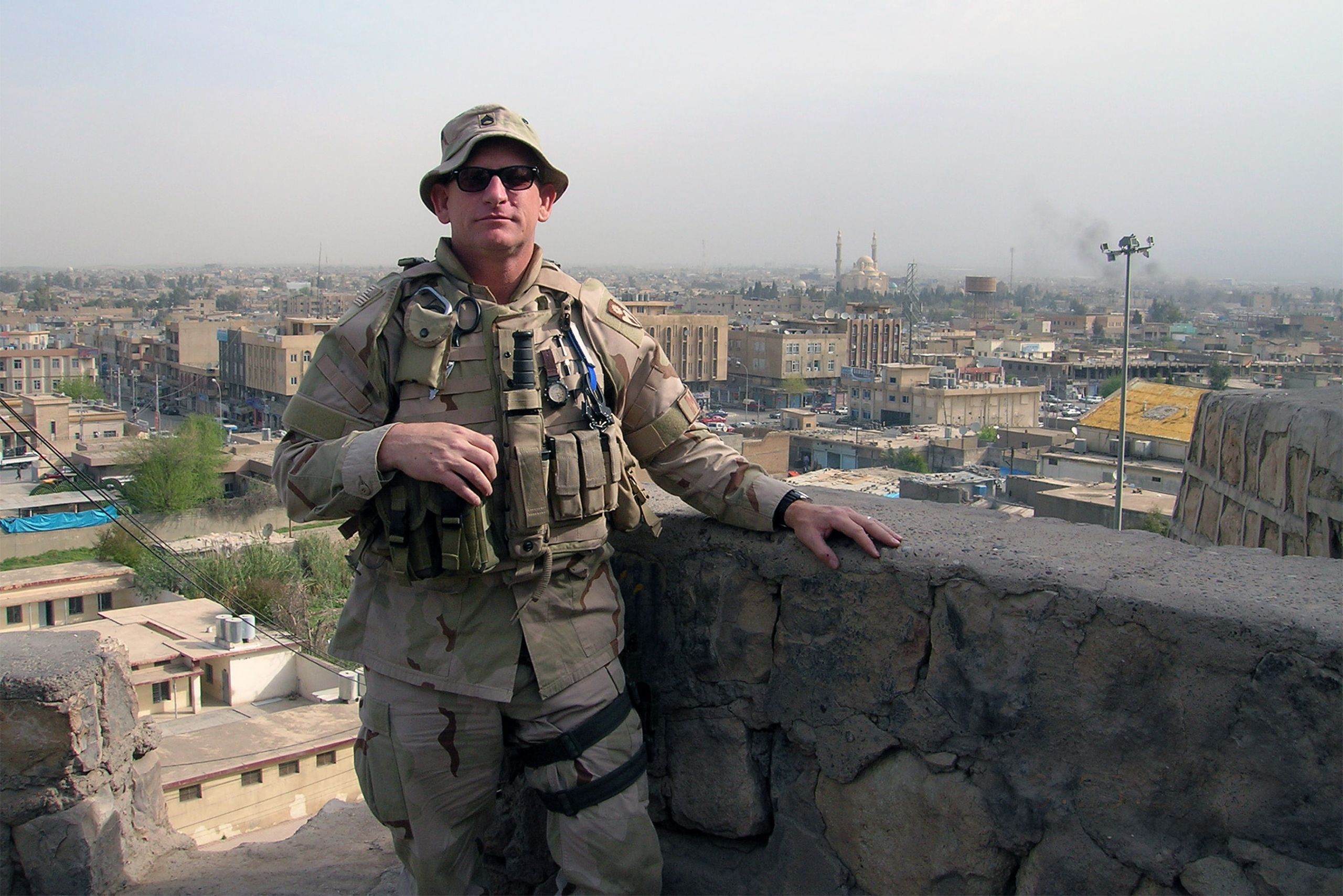 SGT ARNE EASTLUND PHOTO 2005 IN BAGHDAD